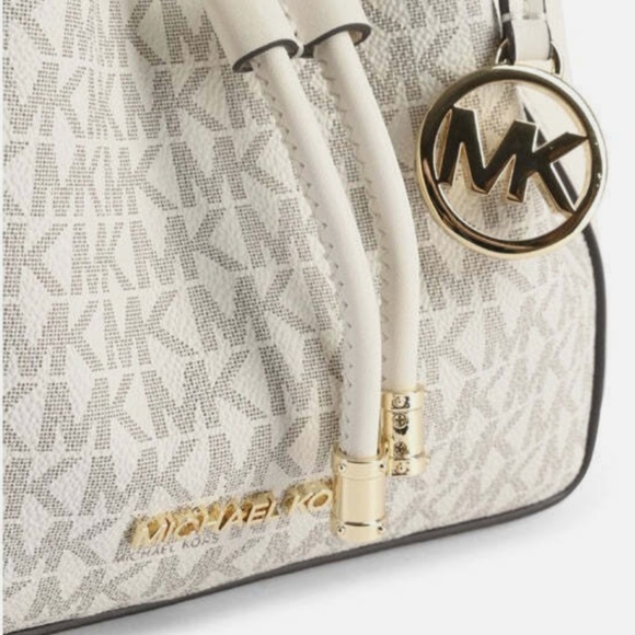 MICHAEL KORS Phoebe Small Logo Bucket Bag - Light Cream - Picture 12 of 14